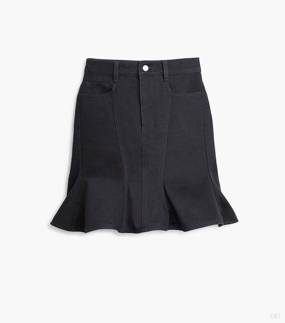 The Fluted Mini Skirt