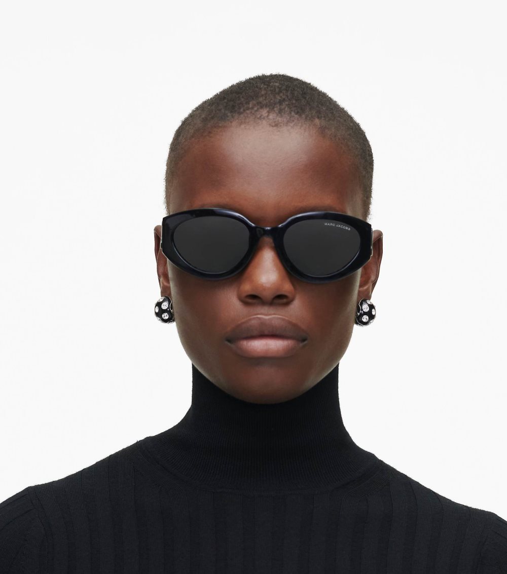 The Marc Jacobs Oval Sunglasses